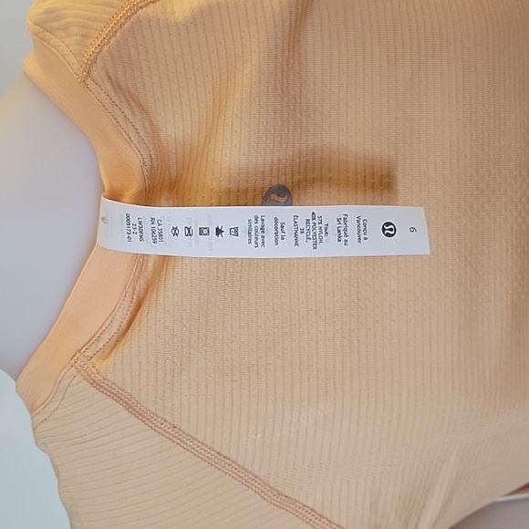 LULULEMON SWIFTLY TECH SHORT SLEEVE SIZE 6 NWT - Picture 8 of 9